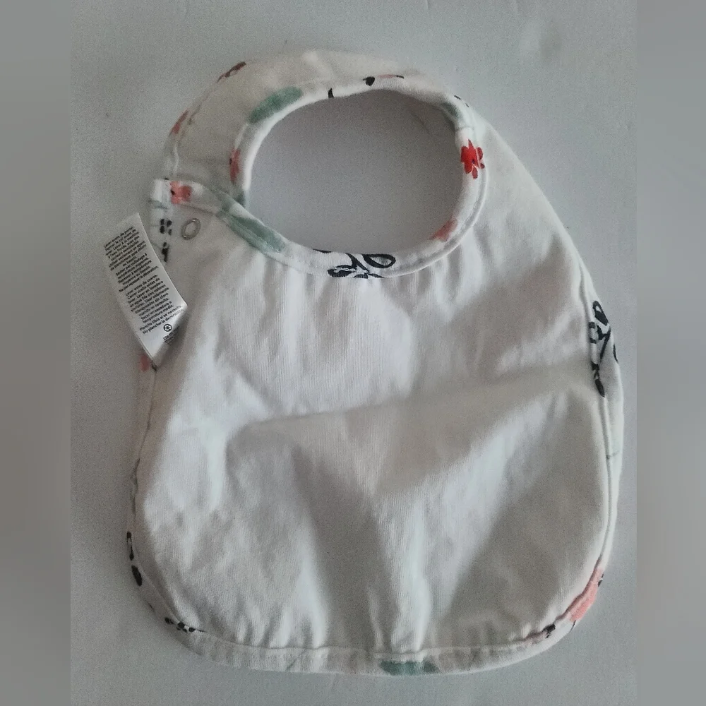 Baby Girl Bibs Bundle Lot 7 pieces Bumkins, Carter's, Disney